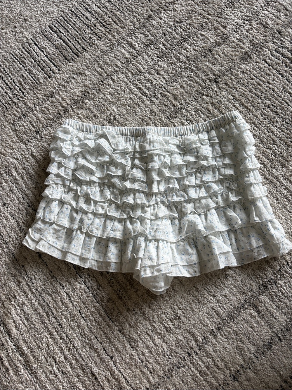 Ruffled White Floral Women’s Shorts